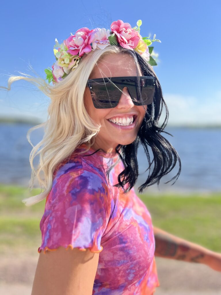 IKA COOL SOLGLASÖGON GLAD SOMMAR SOL POOL